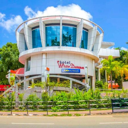 Fabhotel White Dammar Thiruvananthapuram Buitenkant foto